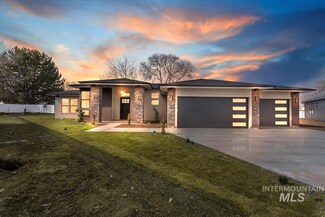 8475 W Mediterranean Ct, Boise, ID 83709