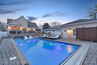 317 10th Ave, Belmar, NJ 07719