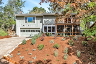 835 Fox St, Ashland, OR 97520