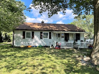 1508 Marigold Ln, Champaign, IL 61821