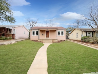 511 Ogden Ln, San Antonio, TX 78209