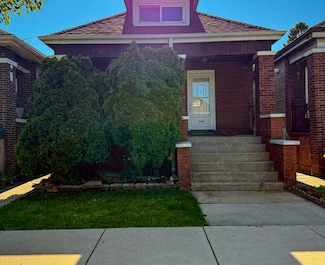 5608 S Spaulding Ave, Chicago, IL 60629