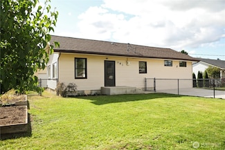 181 2nd St S, Buckley, WA 98321