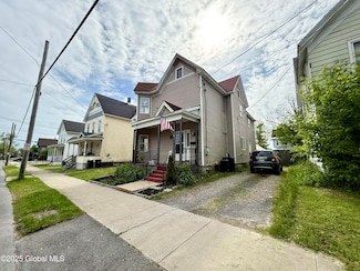 243 N Perry St, Johnstown, NY 12095