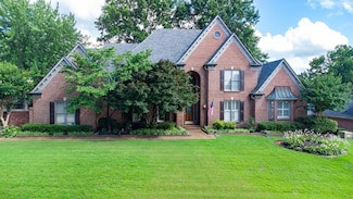 8799 Featherleigh Ln, Germantown, TN 38138
