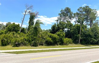2372 Collingswood Blvd, Port Charlotte, FL 33948