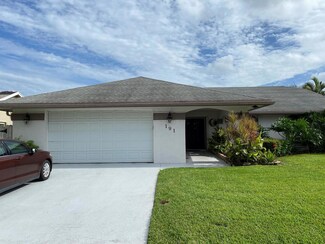 191 Parkwood Dr, Royal Palm Beach, FL 33411