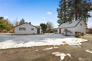 21908 84th Ave W, Edmonds, WA 98026