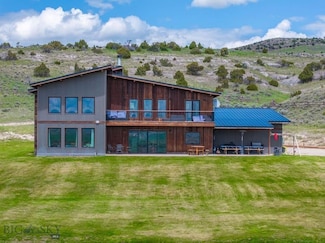 251 Fawn Meadow Rd, Manhattan, MT 59741