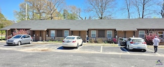 216 Tabor #4 Dr, Warner Robins, GA 31093