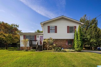 105 Winterhaven Cir, Alabaster, AL 35007