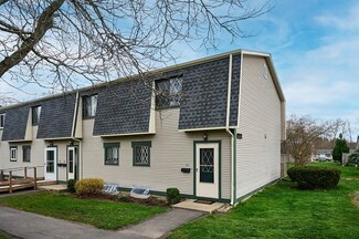 170 E Hadley Rd Unit 124, Amherst, MA 01002