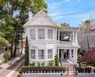 184 Ashley Ave, Charleston, SC 29403
