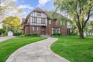 404 Rawling St, Washington Court House, OH 43160