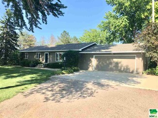 33052 480th Ave, Jefferson, SD 57038