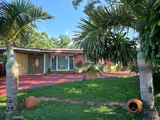 2301 W Robson St, Tampa, FL 33604