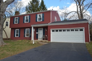 6876 Bowerman St E, Worthington, OH 43085