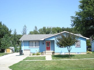 1003 Court St, Dunlap, IA 51529
