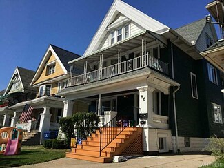 86 Seminole Pkwy, Buffalo, NY 14210