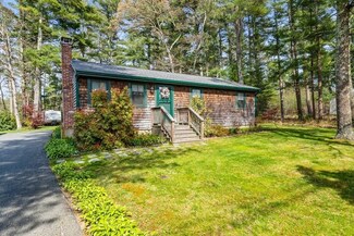 124 Rocky Meadow St, Middleboro, MA 02346