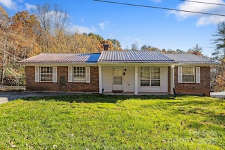 150 Trent Rd, Brevard, NC 28712