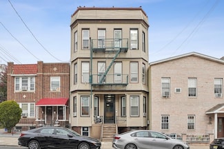 198 Griffith St Unit 2R, Jersey City, NJ 07307