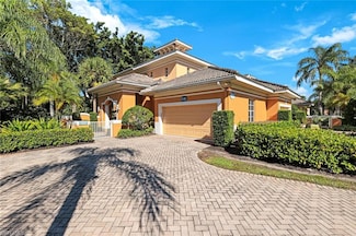 4815 Aston Gardens Way Unit B201, Naples, FL 34109