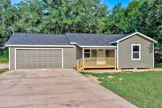 15492 San Jacinto St, Hamshire, TX 77622