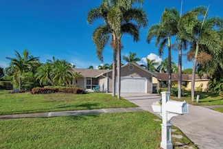 5064 El Claro Cir, West Palm Beach, FL 33415