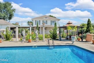 201 W Wanola Ave, Kingsport, TN 37660