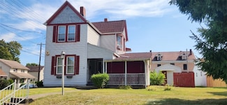 29 Pittsburgh Cir, Ellwood City, PA 16117