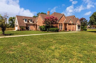 220 Meadowpark, Rockwall, TX 75032
