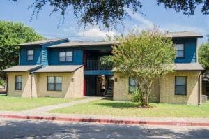 1320 Wilson St Unit 233, Lockhart, TX 78644