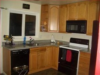 1430 Terra Nova Blvd, Pacifica, CA 94044