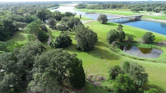 9358 Harney Rd, Thonotosassa, FL 33592