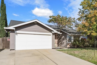 4208 N Country Dr, Antelope, CA 95843