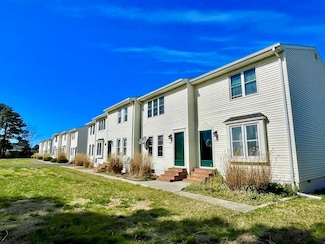 7205 Bunting Rd, Chincoteague Island, VA 23336