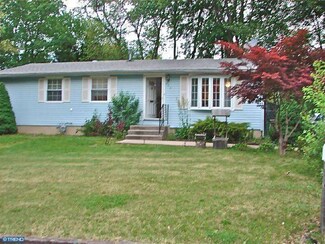 903 Erie Ave, Clayton, NJ 08312