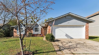 330 S 164th East Place, Tulsa, OK 74108