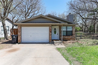 1401 Gibbins Rd, Arlington, TX 76011