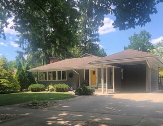810 Haines Blvd, Champaign, IL 61820
