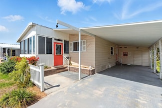 4721 10th Street Ct E, Bradenton, FL 34203