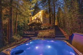 18333 Old Monte Rio Rd, Guerneville, CA 95446