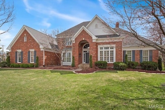 2142 White Lane Dr, Chesterfield, MO 63017