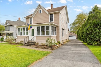1332 Waterloo Geneva Rd, Waterloo, NY 13165
