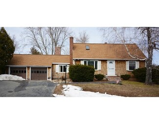 4 Claude Rd, Chelmsford, MA 01824