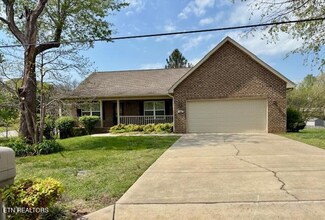 601 Geno Cir, Maryville, TN 37803