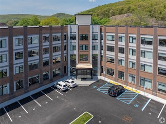 15 Washington Ave Unit 209, Suffern, NY 10901