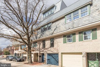 2225 Panama St, Philadelphia, PA 19103