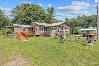 581 Cc Rd, Altmar, NY 13302